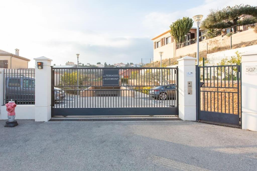 Apartment L8 Calm, Panoramic Sea View Withterrace, Parking & Ac